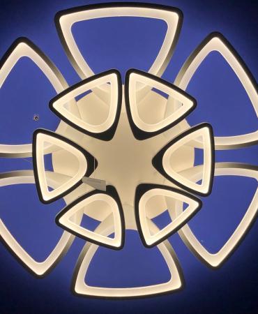 đèn phòng khách chung cư